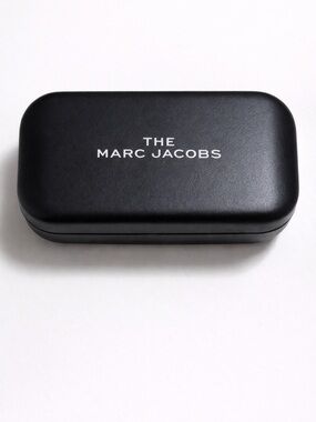 Marc Jacobs Elegant Black Eyewear Case